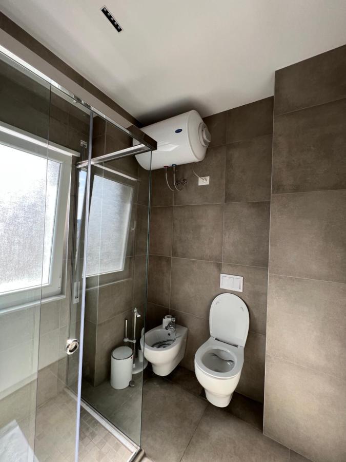 Blanc 7 Apartment Tirana Exterior photo